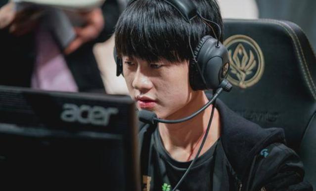 LCK春季赛NS阵容变更：AD选手vital正式上调至一队 辅助Peter回到二队